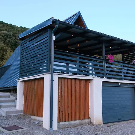 Vikendica Dormino * Bihać